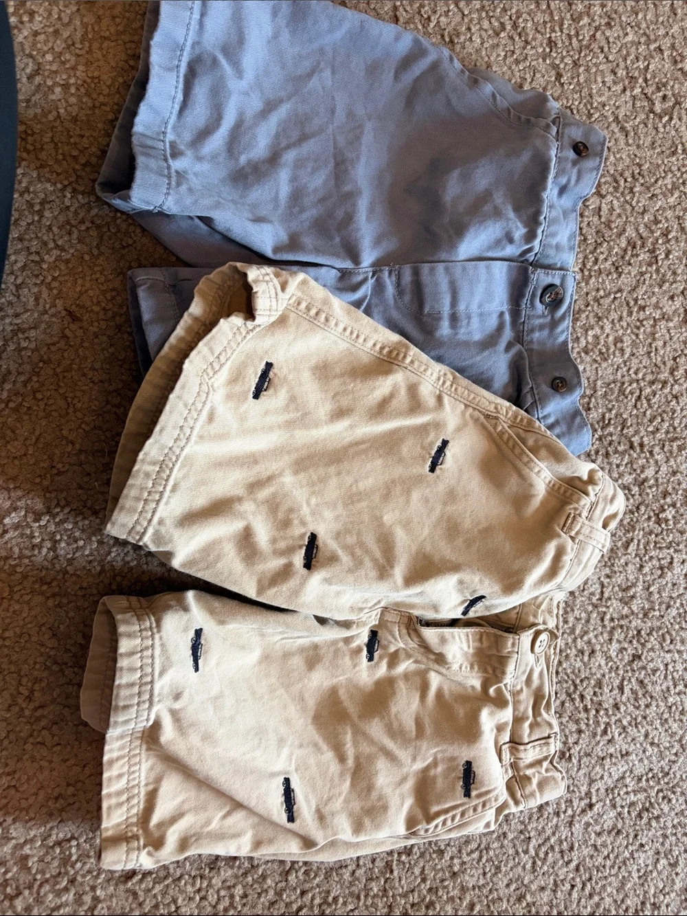 B15 Lot of 2 4t Kids Cotton Shorts - Blue and Khaki |